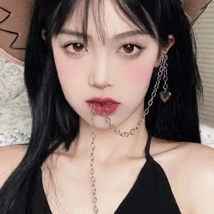 伦敦夜后